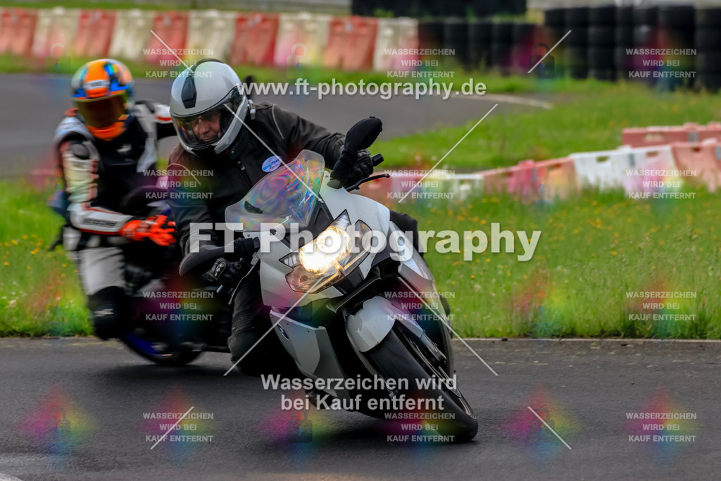 VBK-6529 | Hier findet Ihr Bilder von Touristenfahrten auf der Nürburgring Nordschleife oder von anderen Veranstaltungen die ich besucht habe. Viel Spass beim Durch Schauen 