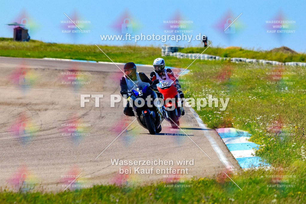 003-3921 | Hier findet Ihr Bilder von Touristenfahrten auf der Nürburgring Nordschleife oder von anderen Veranstaltungen die ich besucht habe. Viel Spass beim Durch Schauen 