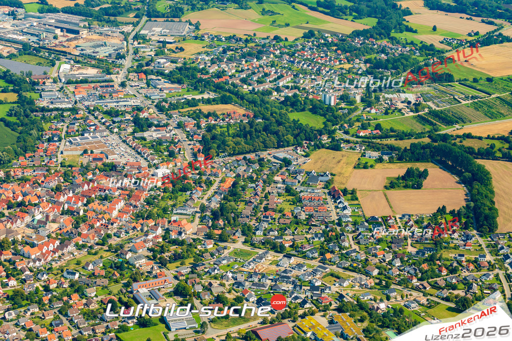 Luftbild der Stadt Horn-Bad Meinberg - Die Luftaufnahme wurde 2025 vom UL-Flugzeug heraus erstellt ( keine Drohne ) - Hochauflösende Luftaufnahme - für professionelle Ausdrucke geeignet. Die Geschenkidee !Hier alle&nbsp;Infos zur Lizenzierung der LuftaufnahmeWir fliegen auch dieses Jahr wieder in Ihre Region um Luftbilder zu erstellen.- Luftbild anfragen