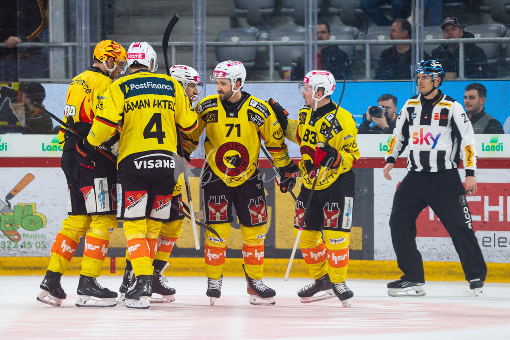 EHCB vs SCB 20260312_wb-4278 | Sportbilder, Sportfotograf, Hochzeits- und Eventfotografin, Flugshows, Portraits und Tiershooting, Aviation, Downhill, Nationalleague, Swissleague, International