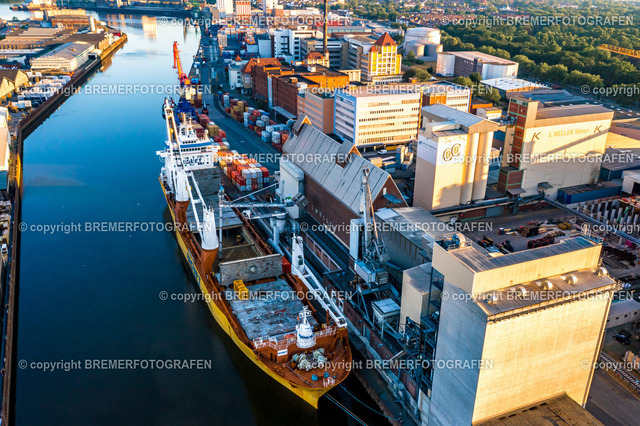 DJI_0639 | Eine Hommage an Bremen. Einzigartige Fotografien und Drohnenaufnahmen von Bremer Fotografen zum Staunen und auch zum Kaufen.