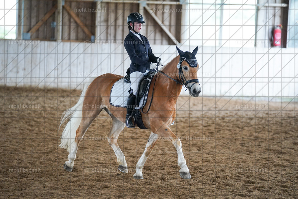 20230520-FAH05247 | Frühjahrsturnier, Landsberg am Lech, 2023, Reitclub Landsberg, Turnierbilder, Fotos Turnier Landsberg, Fotoagentur Herrmann, Turnierfotografen Bayern, Reitsport Fotograf, Pferde Fotograf