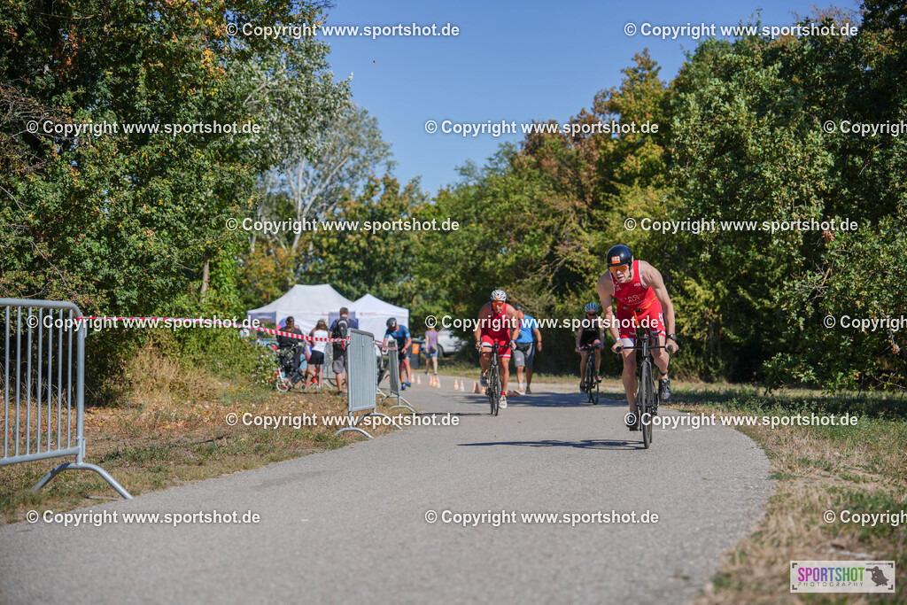 DSC02020 | Vienna Triathlon 2024                                        P3 Event                                                             #yourpictrs #sportshot_your_pictrs                 @Sportshotphotography                                     Photo Credit: www.sportshot.de