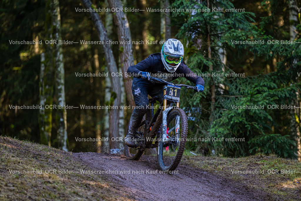 IXS Downhill Ilmenau Samstag R3-9559 | OCR Bilder Fotograf Eisenach Michael Schröder