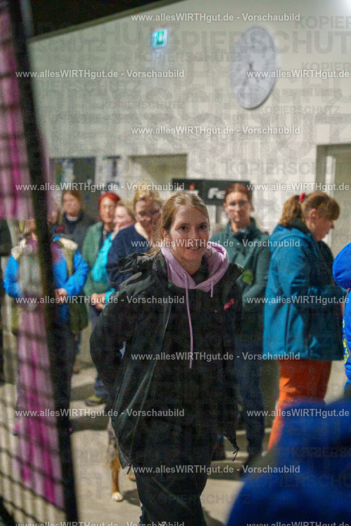 7R509301 | Professionelle Tierfotografie in Mönchengladbach von Daniel Wirth (allesWIRTHgut). Liebevolle & natürliche Bilder von Hunden & Katzen für unvergessliche Erinnerungen.