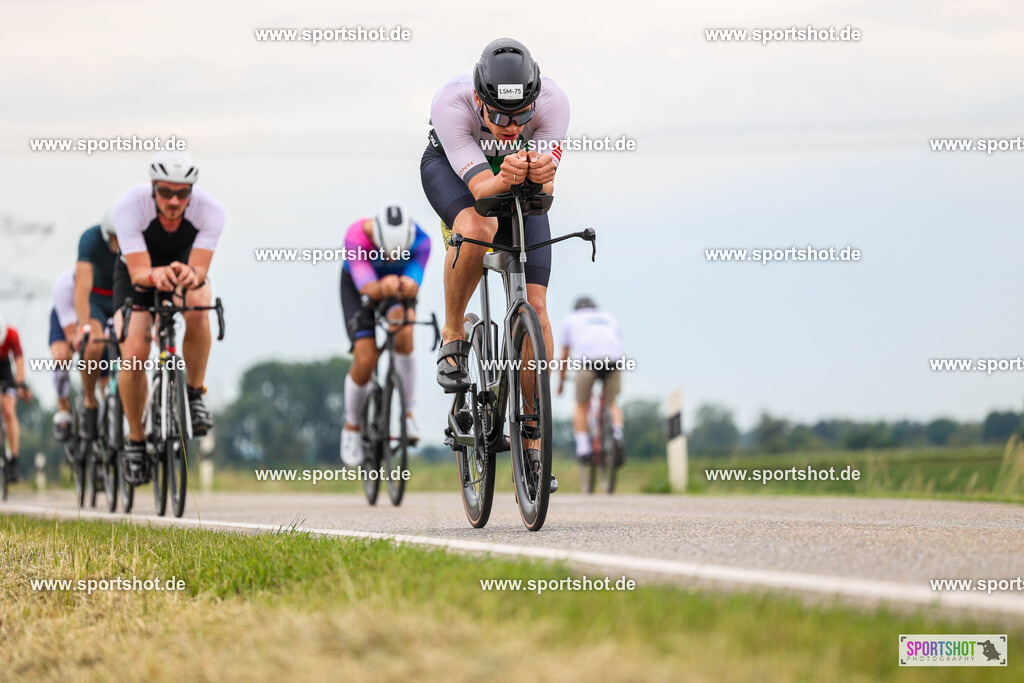 BR8A6597 | Stadttriathlon Erding 2025. #yourpictrs #sportshot_your_pictrs @Sportshotphotography #stadttriathlonerding Copyright: www.sportshot.de