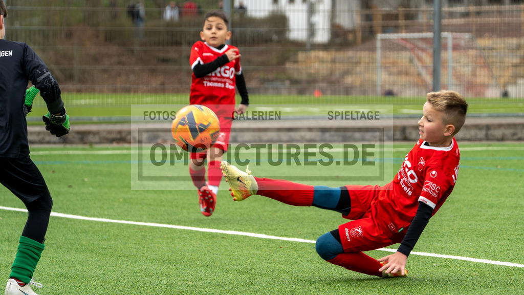 _OMG5300 | www.omgpictures.de, Sportfotograf, Verein, Fotograf, Baden Württemberg, Stuttgart, Heilbronn, omgpictures, Spieltag,  - Realisiert mit Pictrs.com