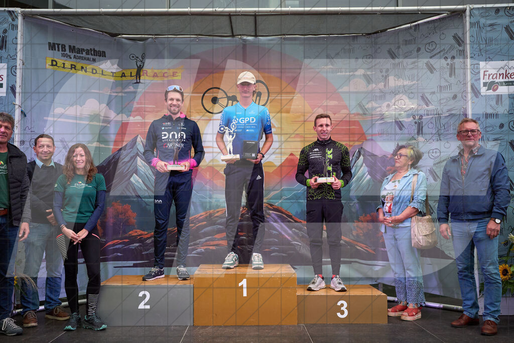 Betriebszentrum Laubenbachmühle, Frankenfels, Österreich - 13. September 2025: Dirndltal Race - Fun und Trophy Race - SiegerehrungFotograf: Martin Bihounek / martinbihounek.com | 13. September 2025 Betriebszentrum Laubenbachmühle, Frankenfels, Österreich : Dirndltal Race - Fun und Trophy Race - Siegerehrung •••••Photo by: Martin Bihounek / martinbihounek.comInsta: @martinbihounekcom