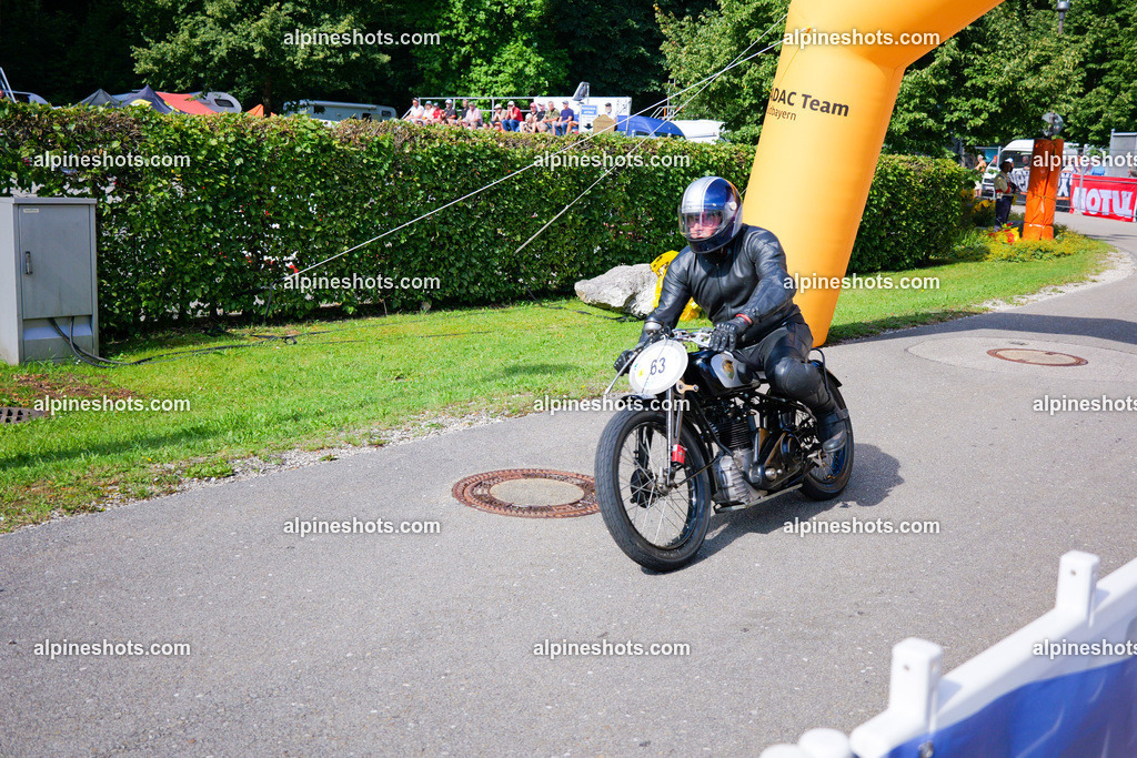 P1025971 | Erleben Sie atemberaubende, hochqualitative Fotos Ihrer Fahrt entlang der malerischen Alpenstraßen. Besuchen Sie alpineshots.com, um professionelle Aufnahmen Ihrer unvergesslichen Reise zu finden und zu kaufen - Realisiert mit Pictrs.com