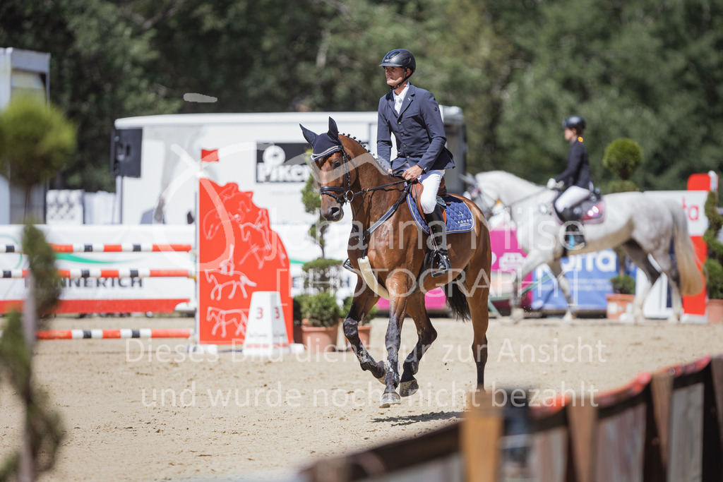 220728_BHO_BronzeTour_L-Stil_1-346 | Deine schönsten Turniermomente als professionelle Fotos! Entdecke hochwertige Pferdesport-Fotografie im Online-Shop. Jetzt Fotos finden & bestellen!