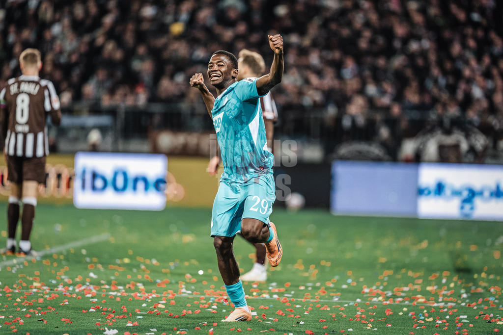 Fußball | Männer | Saison 2025/2026  | Fußball-Bundesliga | 07. Spieltag | FC St. Pauli vs. TSG Hoffenheim | 19.10.2025 | Torjubel von Bazoumana Toure (#29, TSG Hoffenheim)