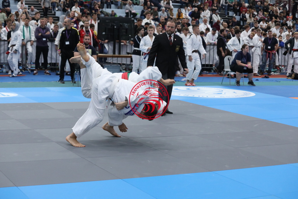 1J7A3414 | Fotos vom Adler Cup - Pictures from Adler Cup

Hier findet Ihr alle Eindrücke und großen Momente der Adler Cup Wochenenden. Here you will find all impressions and great moments of the Adler Cup weekends. - Realisiert mit Pictrs.com