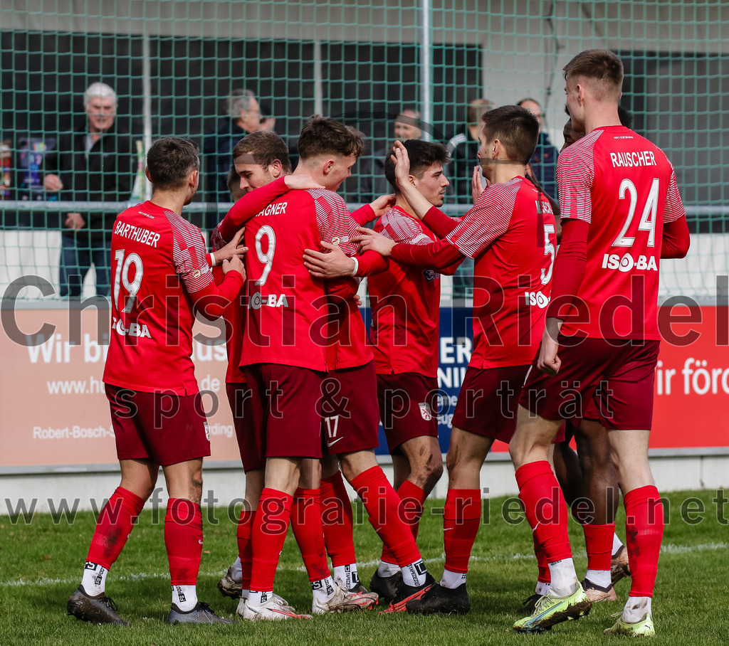 2024-02-24_059_FC_Schwaig_gegen_TSV_1880_Wasserburg | Oberding, Deutschland, 24.02.2024:
Fußball, 2. Runde Qualifikation TOTO-Pokal 2023 / 2024, 1. Spieltag, FC Schwaig gegen TSV 1880 Wasserburg, Endergebnis: 2:3

Michael Barthuber (TSV 1880 Wasserburg, #19), Luca Wagner (TSV 1880 Wasserburg, #9), Michael Jackl (TSV 1880 Wasserburg, #5), Matthias Rauscher (TSV 1880 Wasserburg, #24)

Foto: Christian Riedel / fotografie-riedel.net