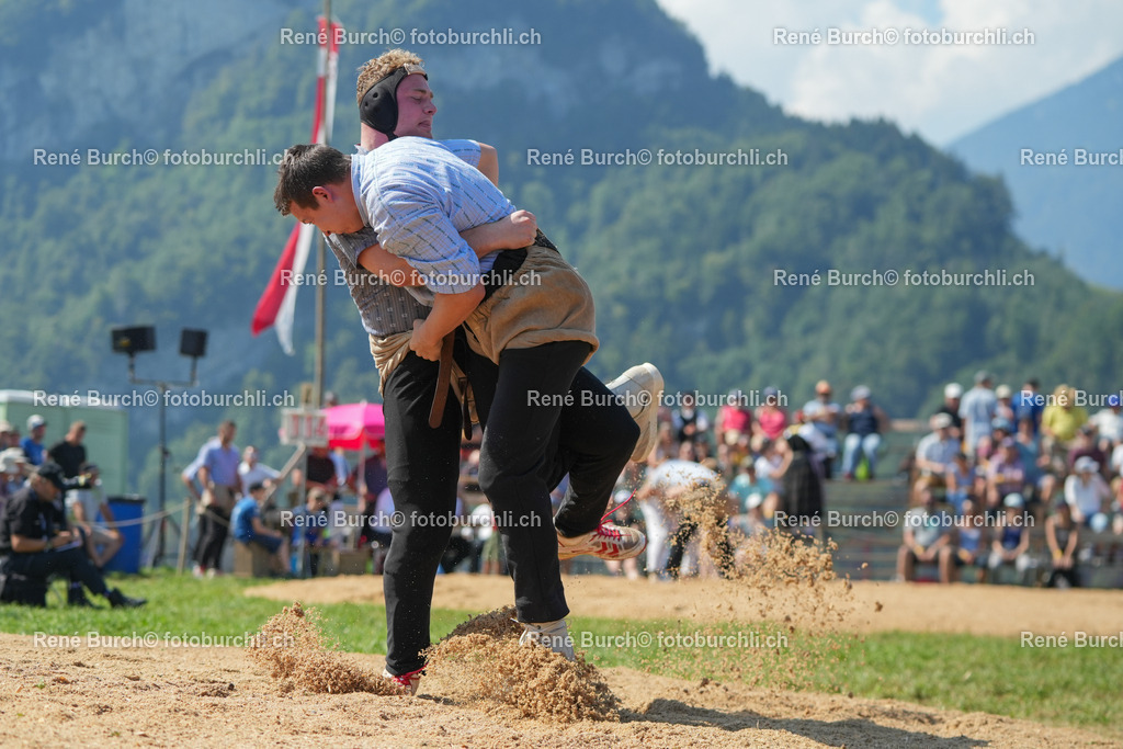 RB_08645 | René Burch leidenschaftlicher Fotograf aus Kerns in Obwalden.  Hier finden sie Sport, Landschaft und Natur Fotografie.
 - Realisiert mit Pictrs.com