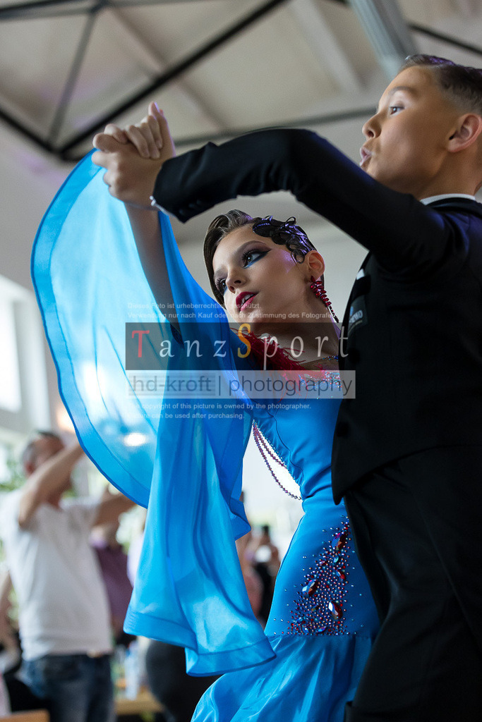 20240615_DM-Jun2-Kombi_09420 | Tanzsportbilder, Standardtanz, Lateintanz, WDSF, DTV, LTVB, dancecomp, goc, hessen tanzt, blaues band der spree, walzer, tango, wiener walzer, slowfox, quickstepp, samba, rumba, cha-cha-cha, paso doble. jive, hd-kroft photography, turniertanzsport