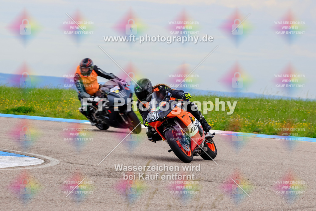 MotoTeam-3073 | Hier findet Ihr Bilder von Touristenfahrten auf der Nürburgring Nordschleife oder von anderen Veranstaltungen die ich besucht habe. Viel Spass beim Durch Schauen 