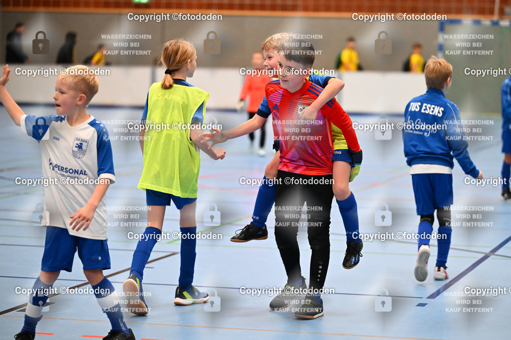 DSC_3419 | TuS Esens 1 (gelb) vs.SV Hage 