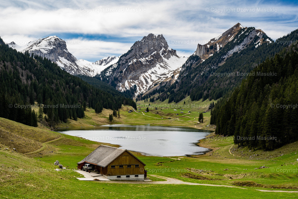 Sämtisersee | Ich fotografiere Landschaften, Produkte und erstelle für Sie Firmenportraits. Engagieren Sie mich für den nächsten Projekt. - Realisiert mit Pictrs.com