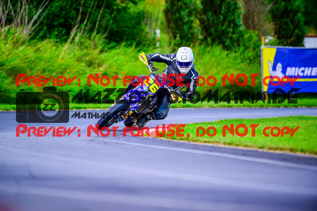 MaZZes_FotoMatrix_240714_6007705_7167 | UE40