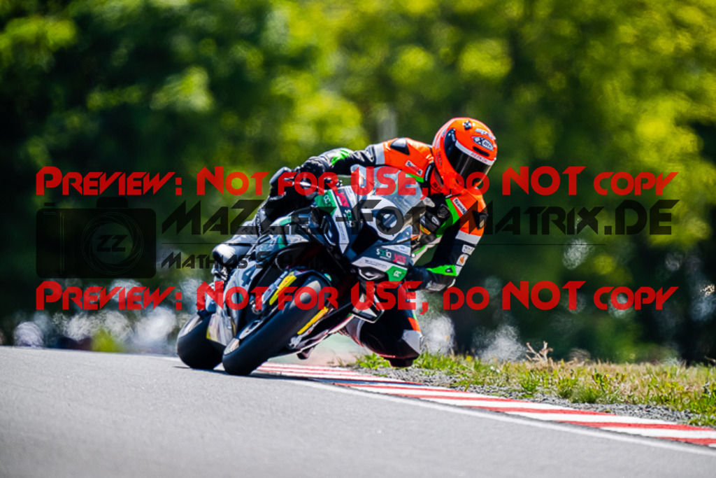 MaZZes_FotoMatrix_220722_3001 | IDM1000