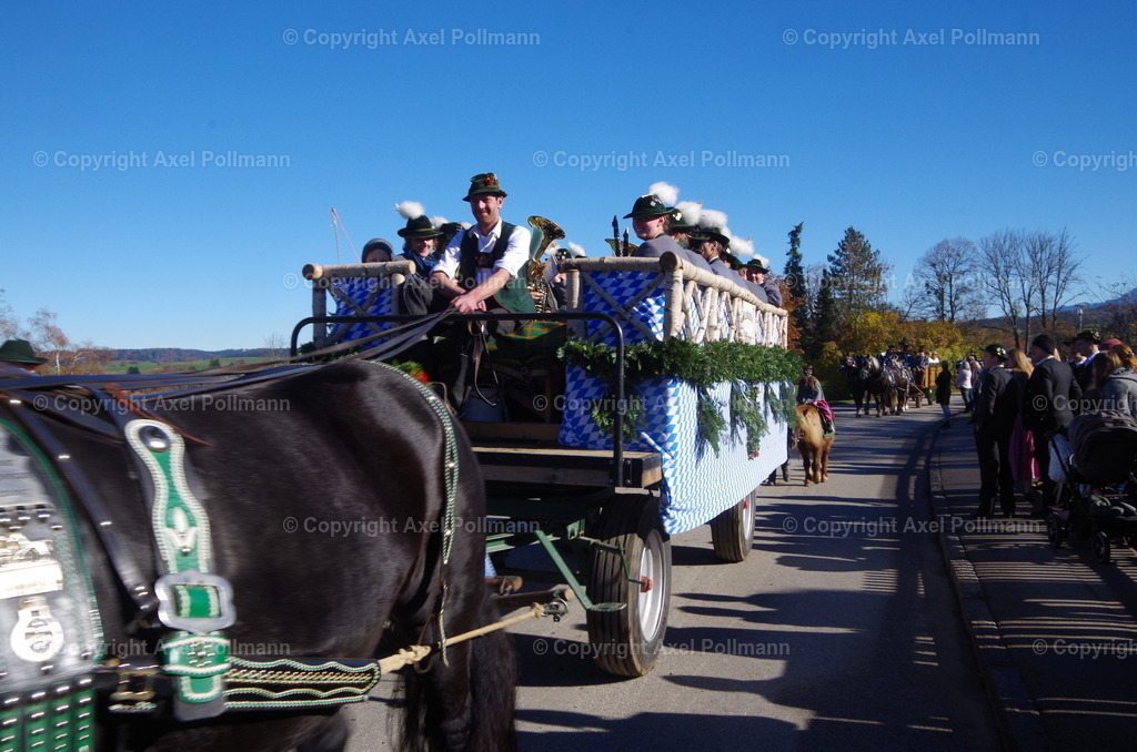 IMGP8100 | fotografiert von Axel PollmannLeonhardi Wallfahrt Benediktbeuern und Murnau, Fronleichnam, Fasching, Landschaft im Loisachtal und Benediktbeuern  - Realisiert mit Pictrs.com