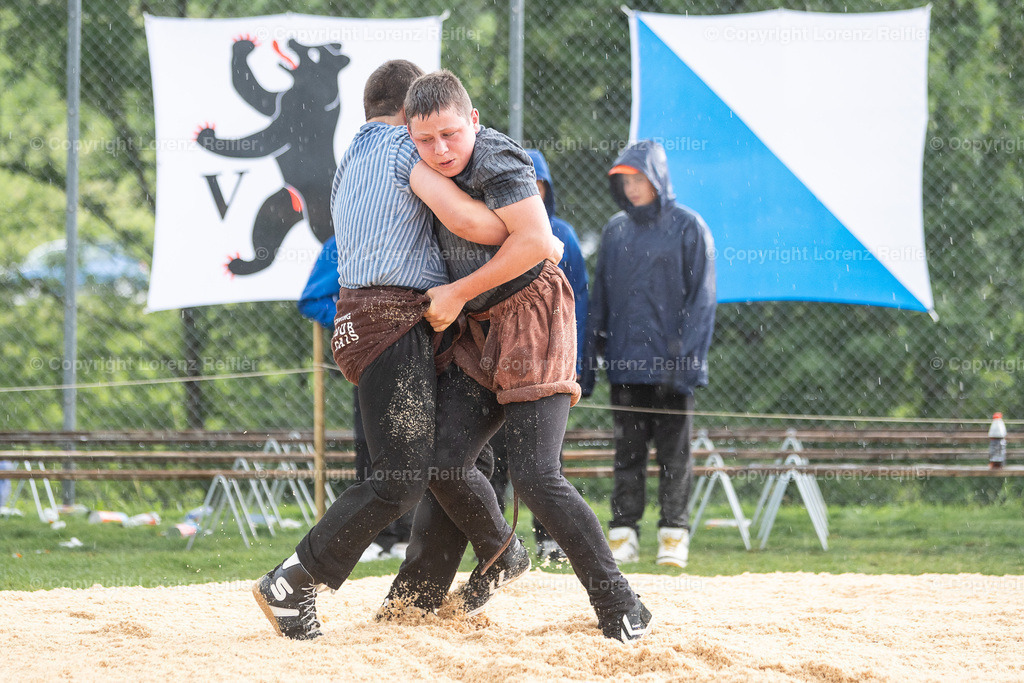 Schwingen -  Appenzeller Kantonal Nachwuchsschwingertag 2024 | Hundwil, 6.7.24, Schwingen - Appenzeller Kantonal Nachwuchsschwingertag.
