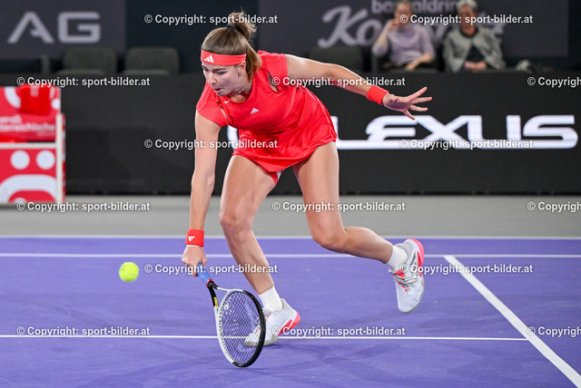 AUT, WTA500 Upper Austria Ladies Linz 2025 | 30.01.2025, Design Center Linz, AUT, Tennis WTA500 Upper Austria Ladies Linz 2025, im Bild Karolina Muchova of Czech Republic