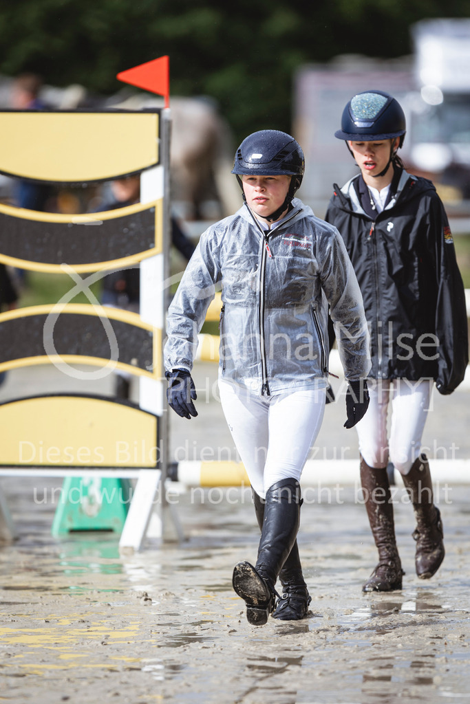 240615_CoesfeldLette_Stil-A-109 | Deine schönsten Turniermomente als professionelle Fotos! Entdecke hochwertige Pferdesport-Fotografie im Online-Shop. Jetzt Fotos finden & bestellen!