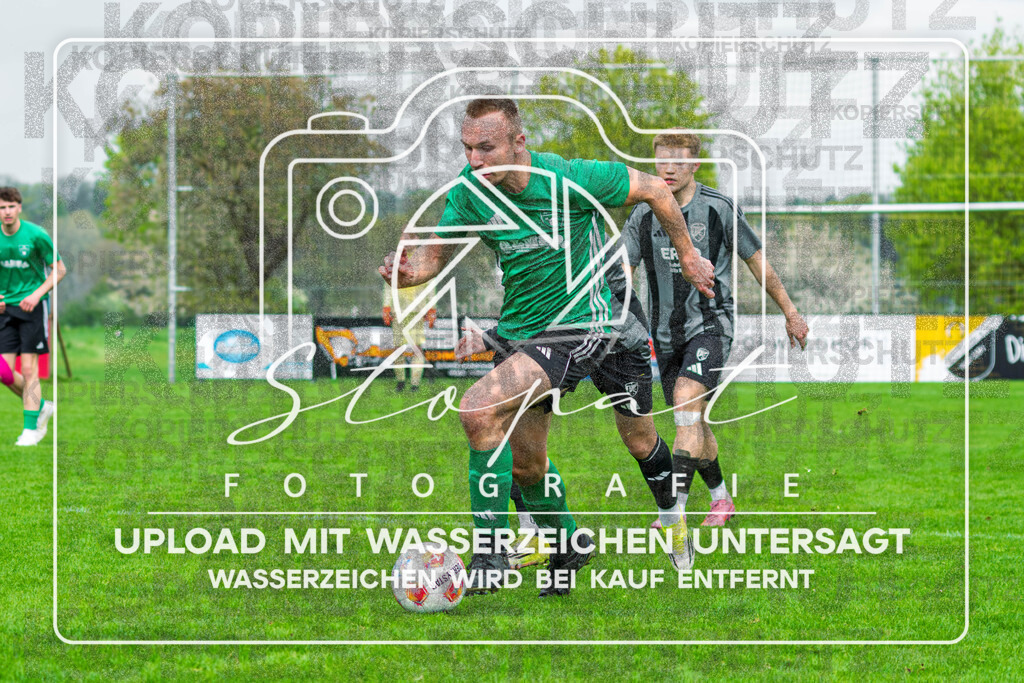 DSC_5958-Verbessert-RR | Vincent Molzahn (TSV Wietzendorf #16) beim Herren Kreisliga HK Spiel zwischen FG Fulde-Stellichte und TSV Wietzendorf im Fulder Zentralstadion, Fulde (Simon Paul Stopat) - Realisiert mit Pictrs.com