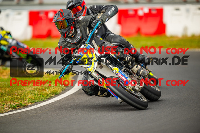 MaZZes_FotoMatrix_230702_1917-2 | S2