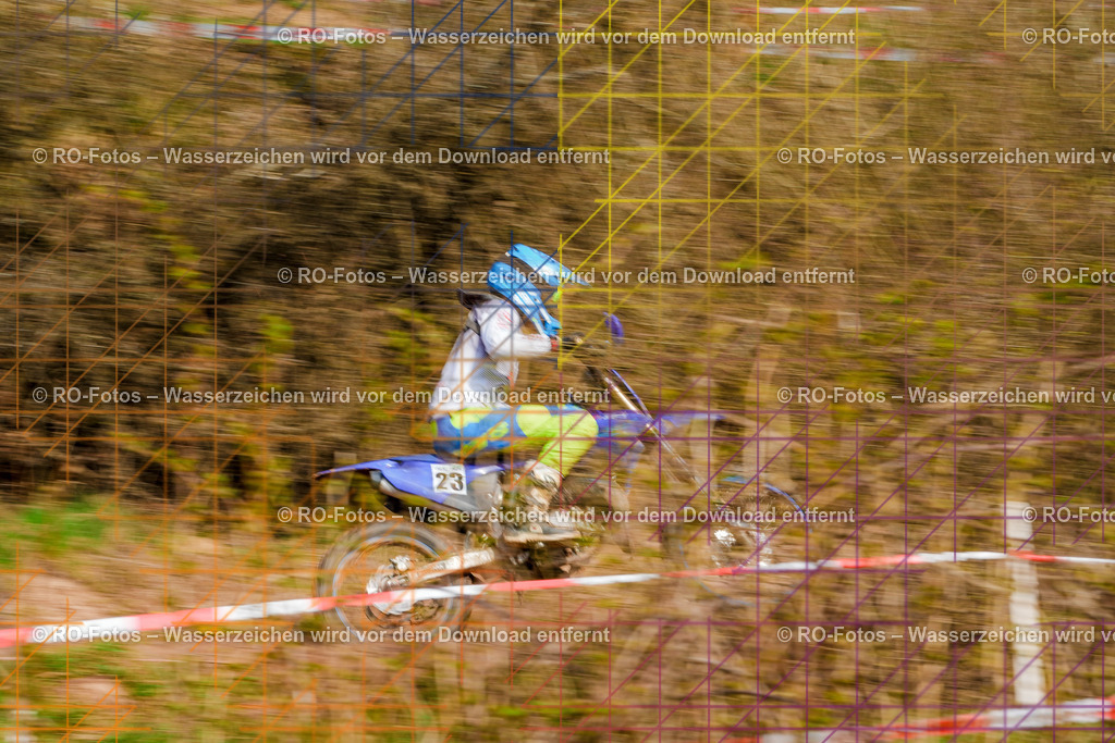1 2 Lauf Mernes-501 | Sportfotografie von RO-Fotos: Motorsport, Motocross, Enduro, Laufveranstaltungen und Triathlon. Professionelle Fotos von Sportlern und Events. - Realisiert mit Pictrs.com