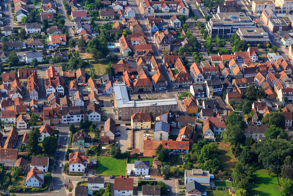 Luftbild: Justgebäude in Kandel im Bundesland Rheinland-Pfalz in Deutschland. Foto: IMG_108983.jpg vom 15.07.2018 durch Werner Riehm/FLY-FOTO.de