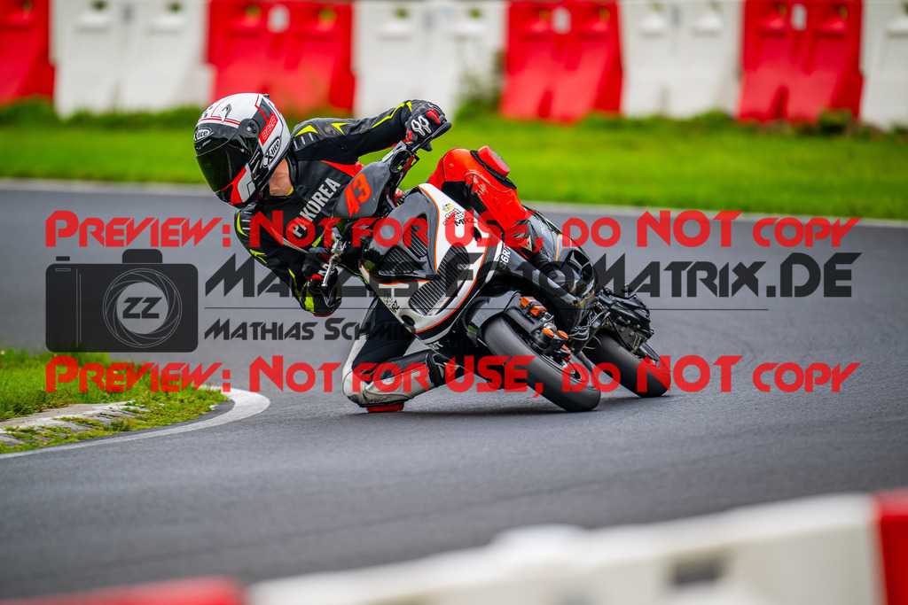 MaZZes_FotoMatrix_230827_1841 | K2