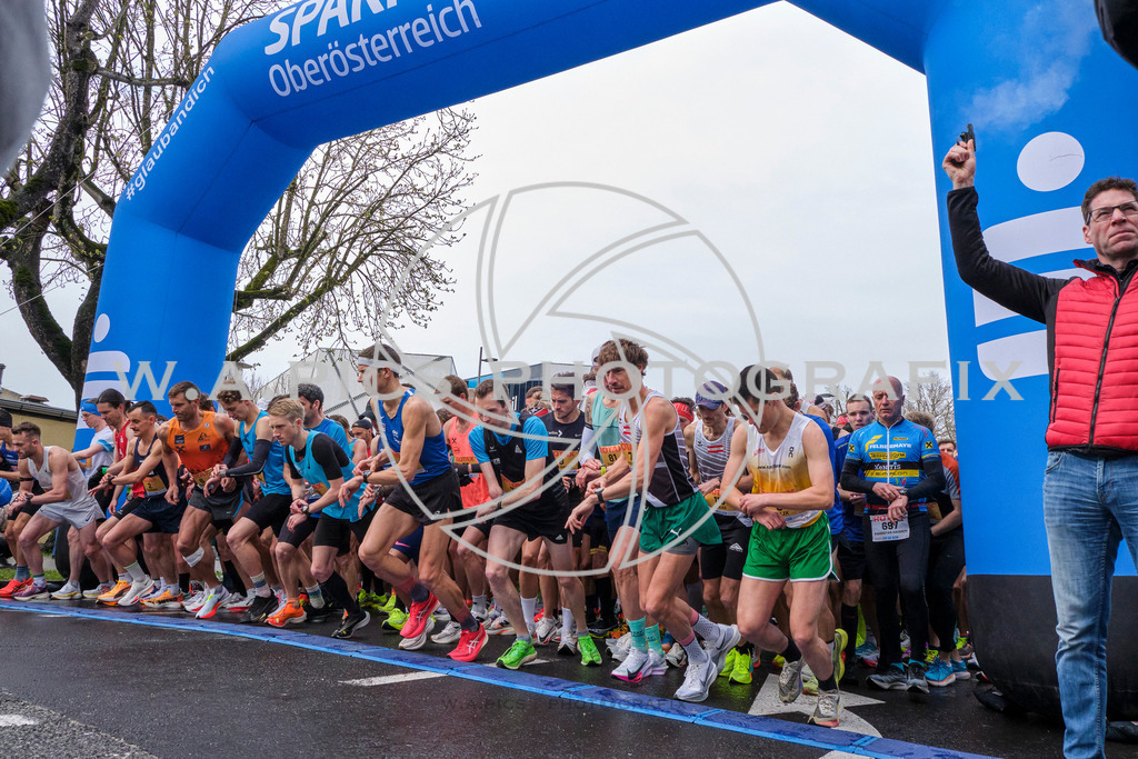 ..... | AUSTRIA, Wels, 30.03.25, ALOHA Wels Halbmarathon, Image Shows: , Foto: Wapics/RING M.