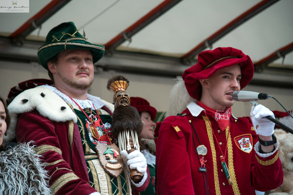 FastSonn_23-229 | Fotoblog Schwarzwald, Foto Blog Wiesental, Pfaffenberg, Winterzauber, Zeller Bergland, Zell im Wiesental, Fotoblog Wiesental, Landschaftsfotos, Bilder Wiesental, Natur, Naturbilder, Fastnacht, Zeller Fastnacht, Zeller Fasnacht, Zeller Bergland, Belchen, - Realisiert mit Pictrs.com