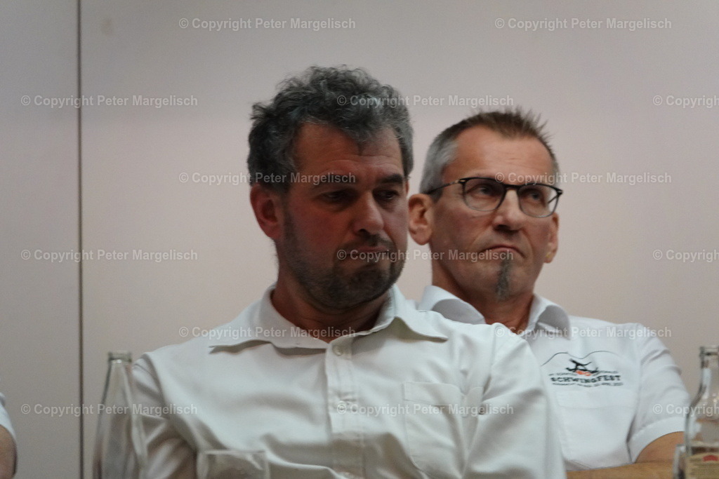 DSC02163 | Schwingen - Realized with Pictrs.com