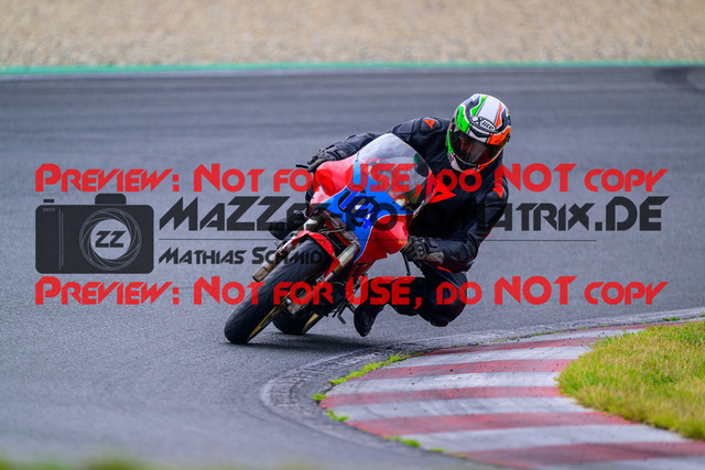 MaZZes_FotoMatrix_240724_6007705_4586 | BLAU