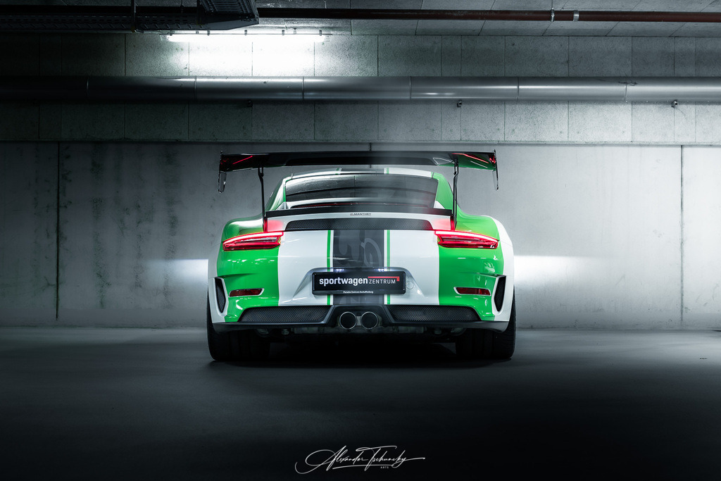R6AT0234 _Alexander Tschuncky | Entdecken Sie die faszinierende Welt von Alexander Tschuncky Arts: Kreative Fotografie, atemberaubende Automobilkunst und hochwertiger Bilderdruck. Lassen Sie sich inspirieren! - Realisiert mit Pictrs.com