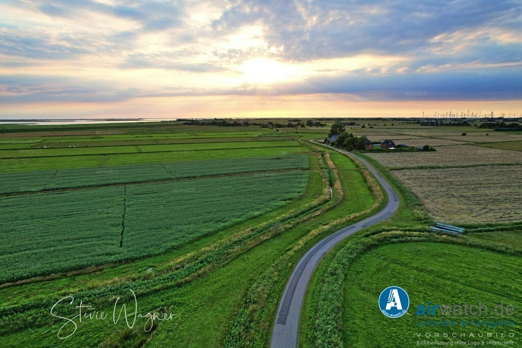 Luftbilder Hattstedtermarsch | Luftbilder, Nordsee, Nordfriesland, Hattstedtermarsch, Sterdebüll, Deichweg, Speckiweg, Seedeichgraben