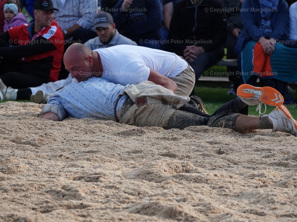 DSC05646 | Schwingen - Realisiert mit Pictrs.com