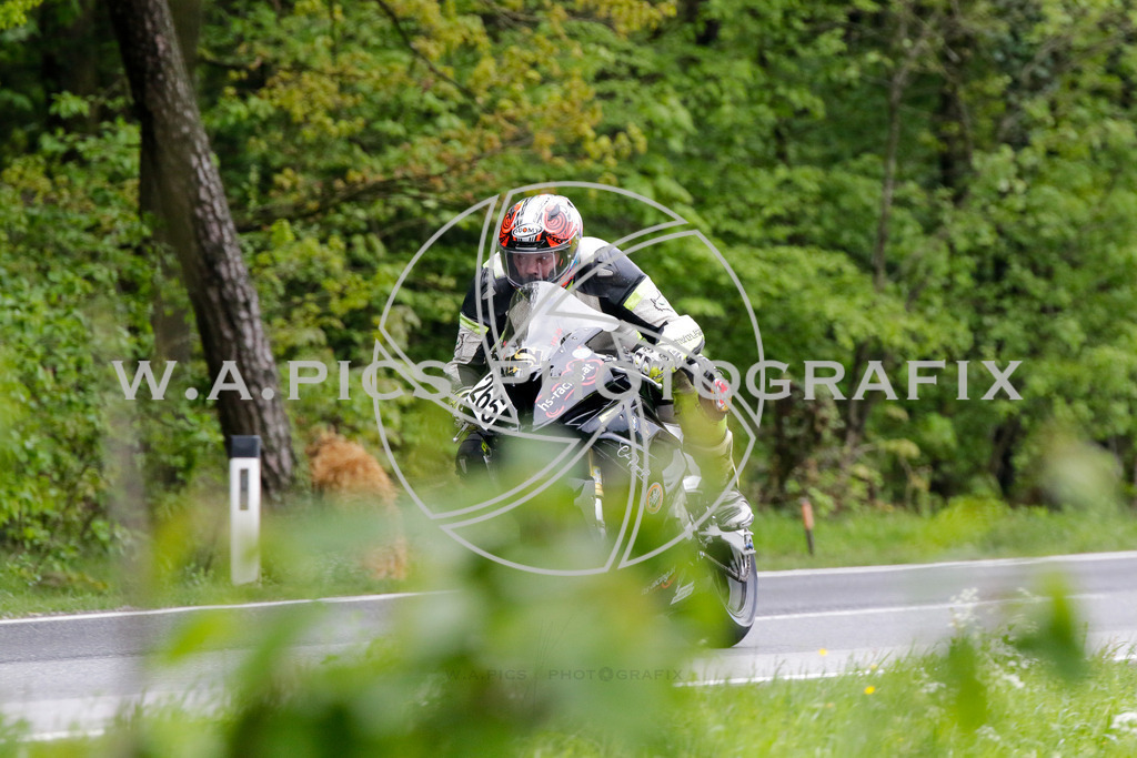 ..... | LANDSHAAG, 21.März.24 - Motorradbergrennen Landshaag, Image shows: 
Photo: WAPICS / Andreas Willdoner