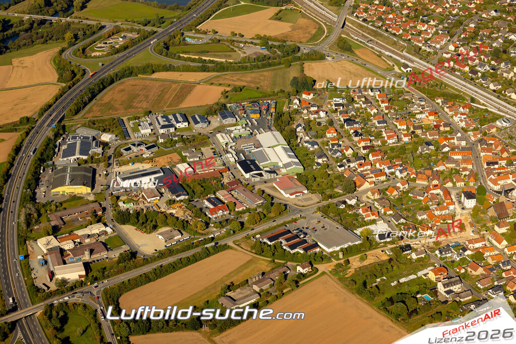 Das Luftbild zeigt :  Breitengüßbach - Die Luftaufnahme wurde 2023 vom UL-Flugzeug aus erstellt ( keine Drohne ) - Hochauflösende Luftaufnahme - Für grossformatige Ausdrucke geeignet. Die Geschenkidee !Mit Lizenz und Bildrechte bestellbar