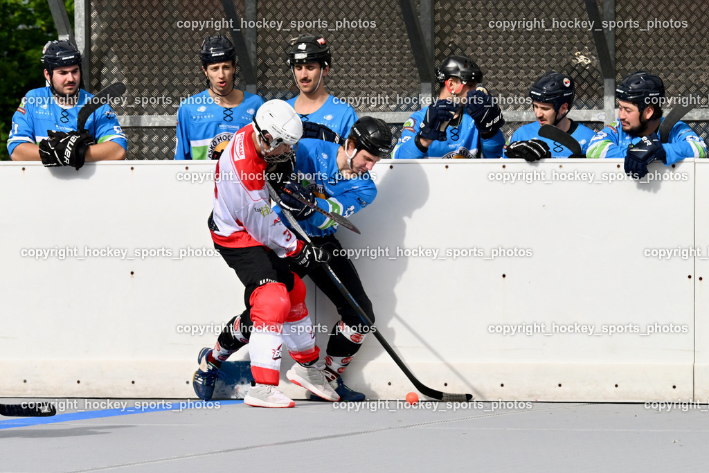 SV ASKÖ Ballhockey Villach vs. Ultras Spittal | #3 Juvan Maximilian HSC Zwa, #12 Malli Nicolas SV ASKÖ Ballhockey, SV ASKÖ Ballhockey Villach vs. Ultras Spittal, SV ASKÖ Ballhockey Villach vs. Ultras Spittal am 10.05.2026 in Villach (Alpen Arena ), Austria, (Photo by Bernd Stefan)