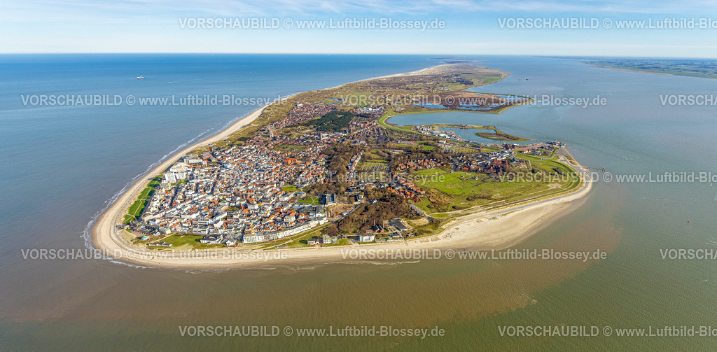 Aurich251104852Norderney-2 | Luftbild, Norderney Ostfriesiche Insel Gesamtansicht mit Sandstrand an der Nordsee, Fernsicht und Horitont, Norderney, Norddeutschland, Ostfriesland, Niedersachsen, Deutschland