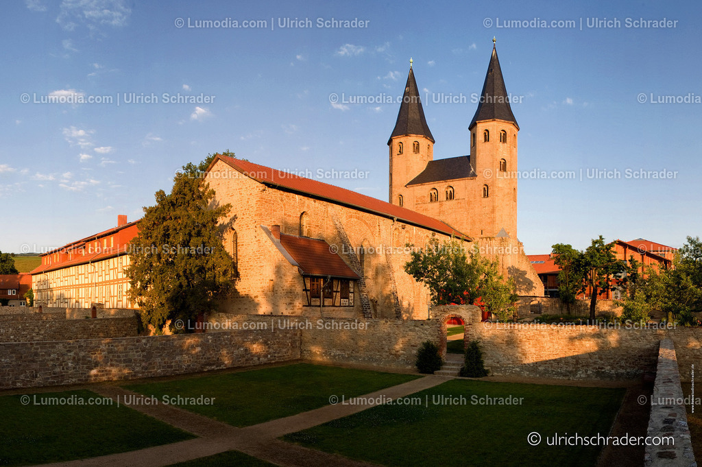 _ulrichschrader.com-47 | Stockfoto und Bilderpool mit Bildmaterial aus Deutschland, dem Harz, Halberstadt, Quedlinburg, Wernigerode und weltweit. Qualitativ hochwertige und professionelle Fotos anschauen und kaufen. - Realisiert mit Pictrs.com