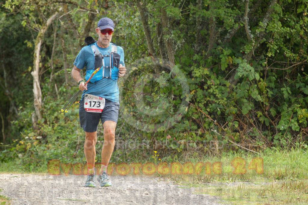 250830_1346_EV4_4282 | Sportfotografie im Rhein-Sieg Kreis, Köln, Bonn, NRW, Rheinland Pfalz, Hessen, etc. Unser Tätigkeitsfeld umfasst den Laufsport vom Volkslauf über den Marathon, Duathlon, Triathon bis zum Ultralauf wie Kölnpfad Ultra oder Schindertrail.
