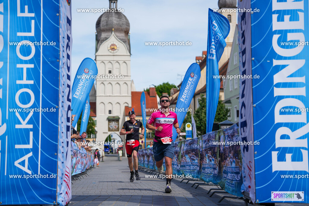 DSC05364 | Stadttriathlon Erding 2025. #yourpictrs #sportshot_your_pictrs @Sportshotphotography #stadttriathlonerding Copyright: www.sportshot.de