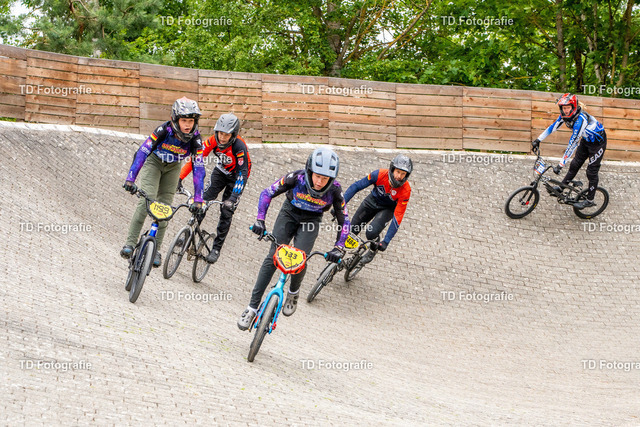 BayBMX2026-04885 | Fotogalerie von Thomas Dettweiler mit Eventbildern und lizenzfreien Fotos. Perfekt als Wandbild, für Büro, Website oder private Nutzung. - Realisiert mit Pictrs.com