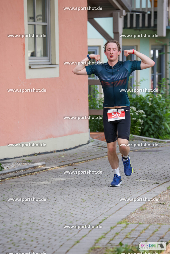 KSZ_9866 | Stadttriathlon Erding 2025. #yourpictrs #sportshot_your_pictrs @Sportshotphotography #stadttriathlonerding Copyright: www.sportshot.de