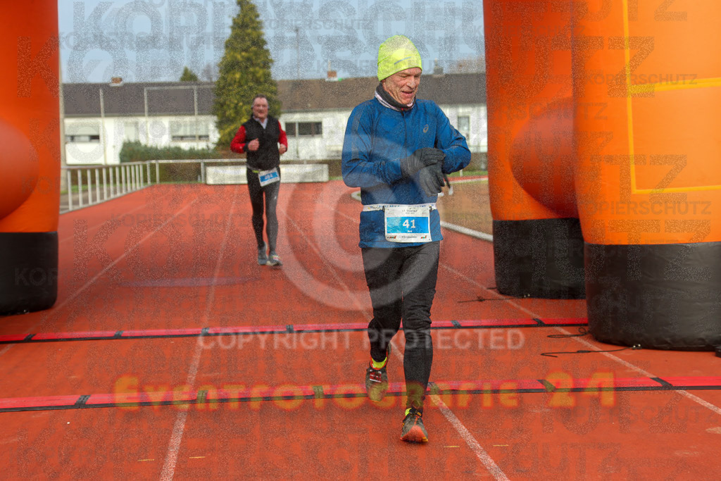 230129_1127_EX1_4965 | Sportfotografie im Rhein-Sieg Kreis, Köln, Bonn, NRW, Rheinland Pfalz, Hessen, etc. Unser Tätigkeitsfeld umfasst den Laufsport vom Volkslauf über den Marathon, Duathlon, Triathon bis zum Ultralauf wie Kölnpfad Ultra oder Schindertrail.